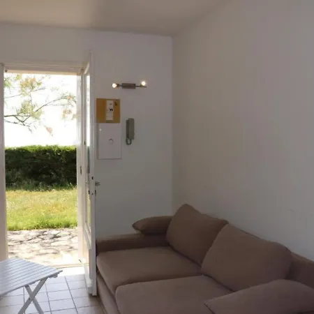 Royan, 2 Pieces, 3 Personnes - Fr-1-305-1339 Appartement